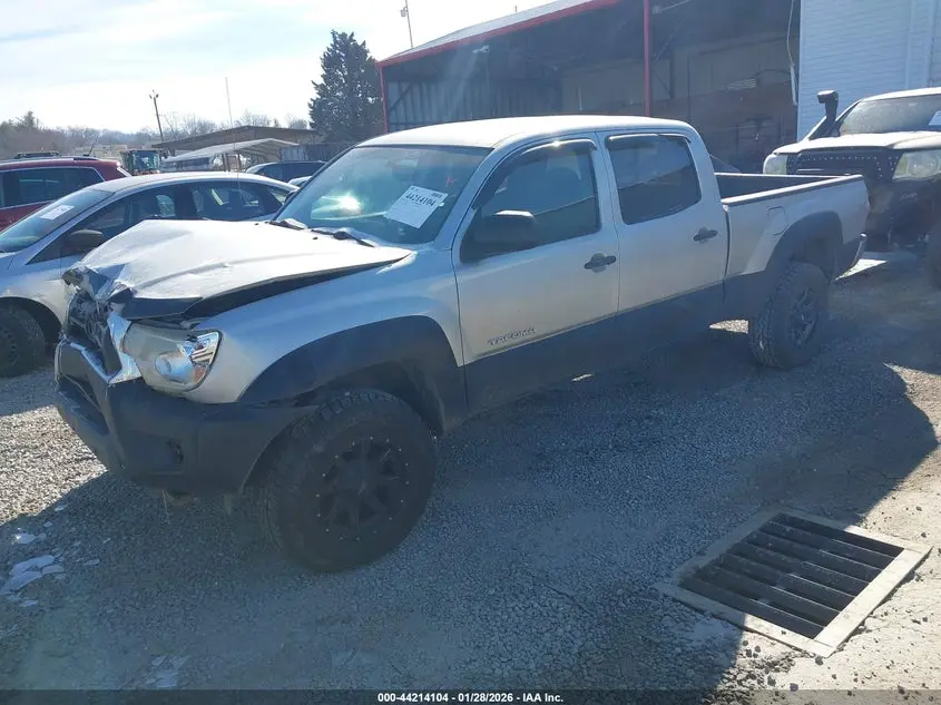 2013 TOYOTA TACOMA BASE V6