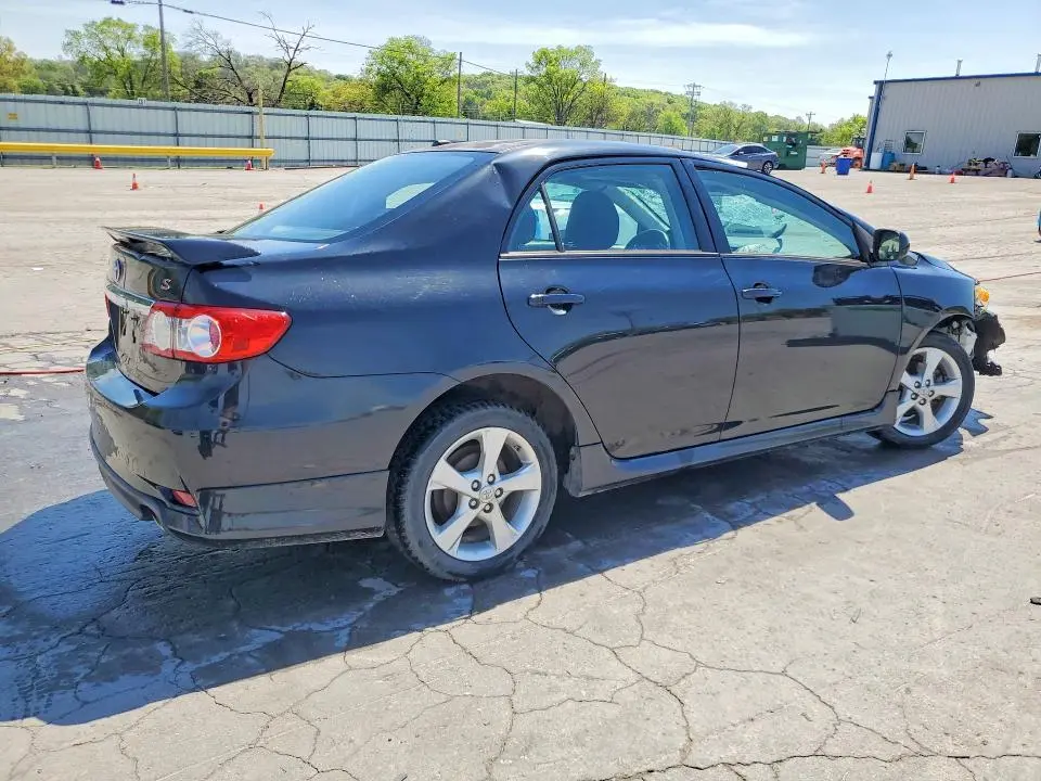 2011 TOYOTA COROLLA S  
