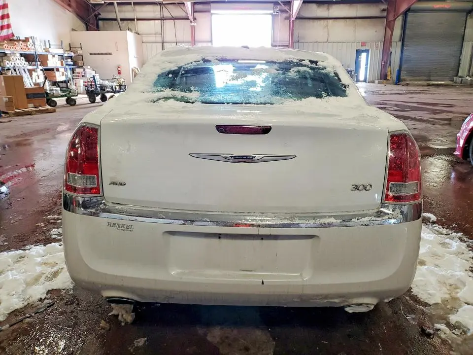 2013 CHRYSLER 300   