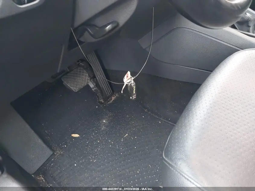 2015 VOLKSWAGEN JETTA 2.0L TDI SE