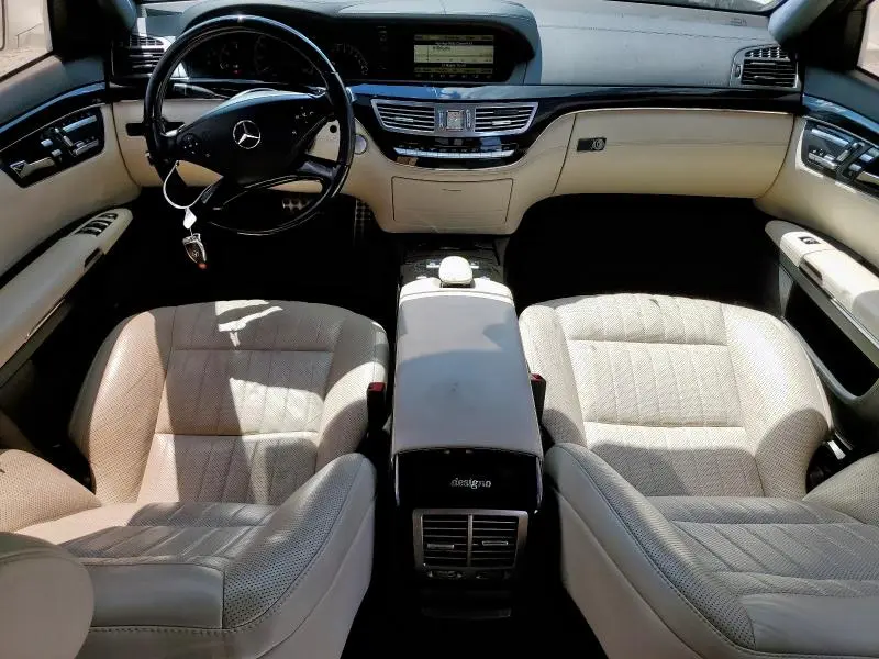 2010 MERCEDES-BENZ S 550  