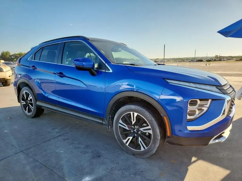 2023 MITSUBISHI ECLIPSE CROSS SE  