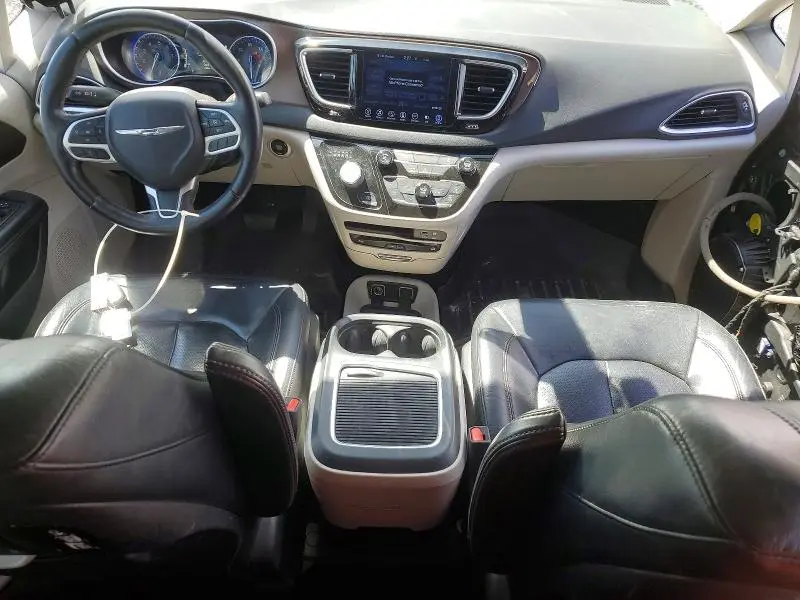 2017 CHRYSLER PACIFICA TOURING L PLUS  
