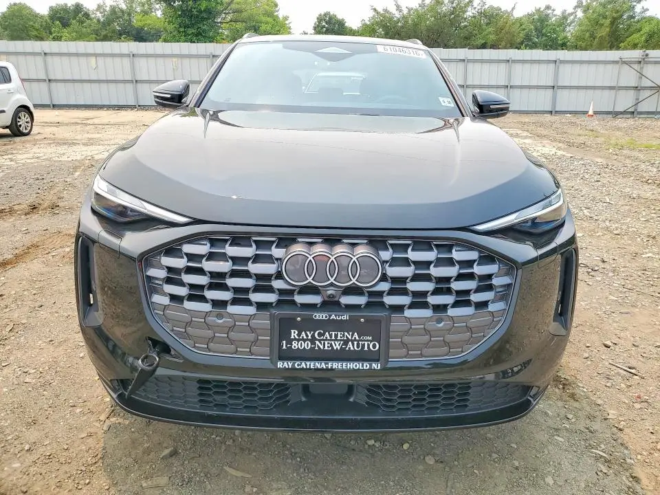 2025 AUDI Q5 PREMIUM  