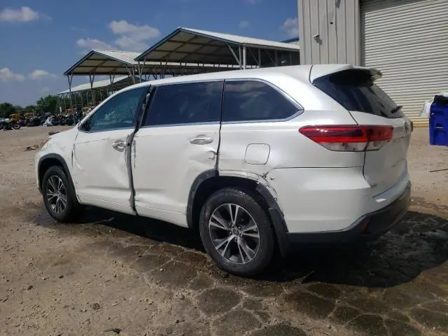 2018 TOYOTA HIGHLANDER LE  