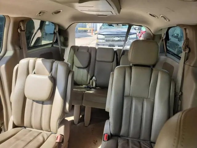 2013 CHRYSLER TOWN & COUNTRY TOURING  