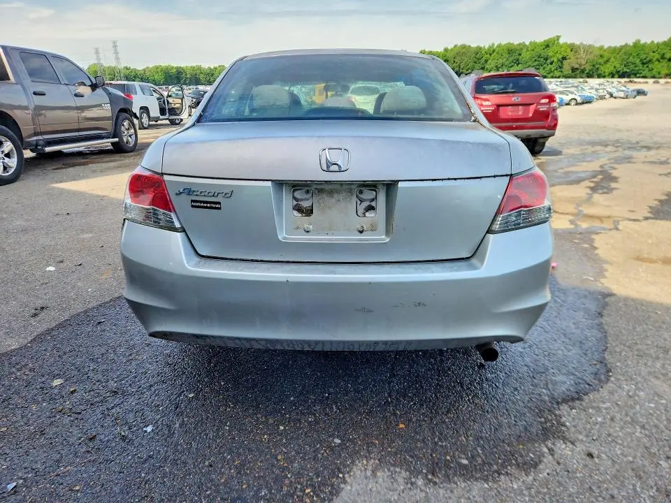 2010 HONDA ACCORD LX  