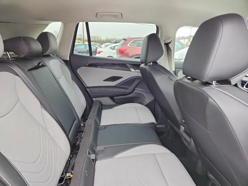 2025 VOLKSWAGEN TIGUAN SE  