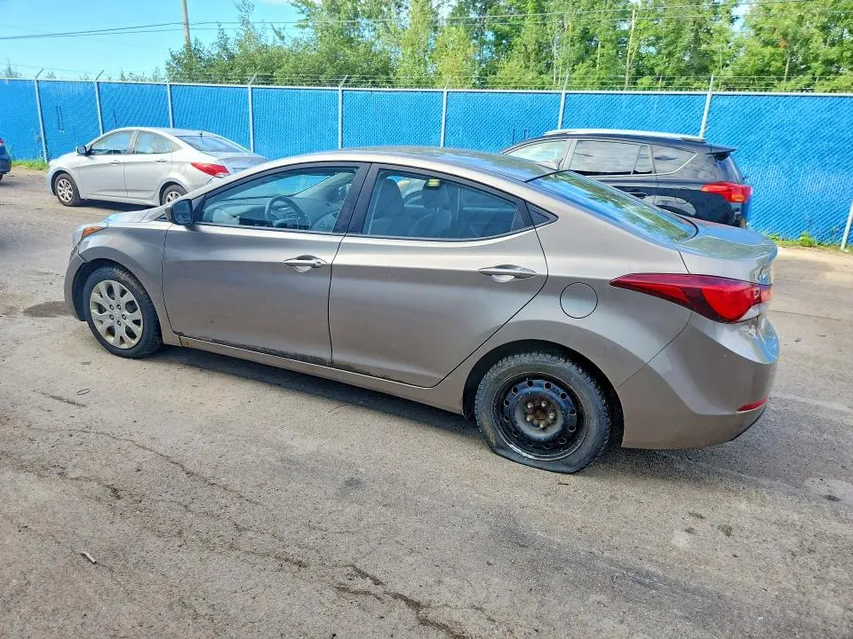 2014 HYUNDAI ELANTRA SE  