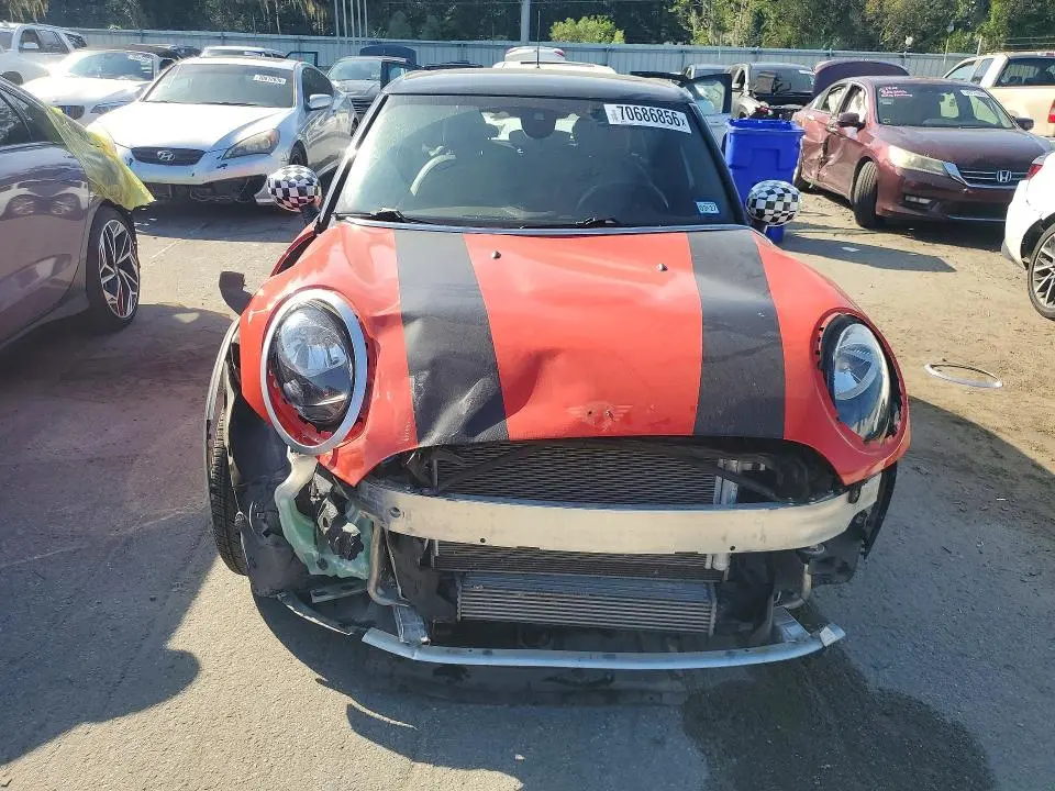 2021 MINI COOPER   