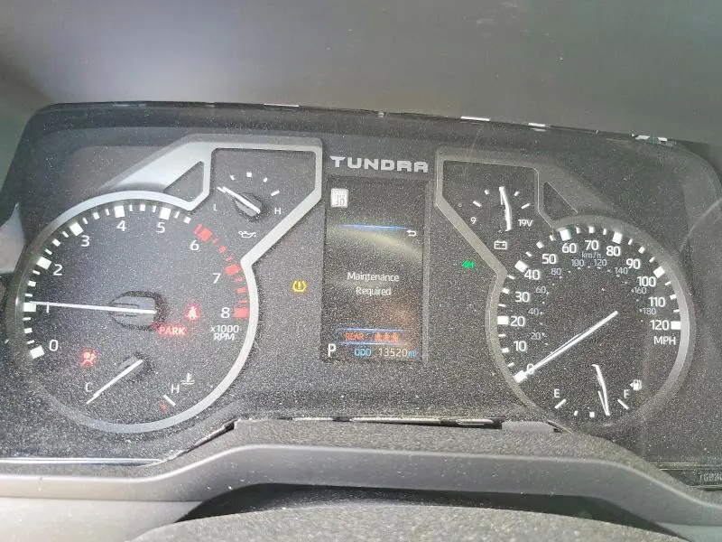 2025 TOYOTA TUNDRA SR  