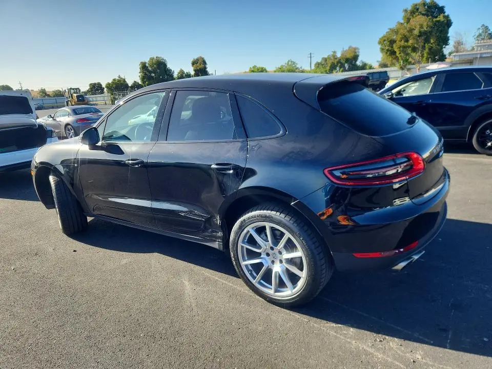 2016 PORSCHE MACAN S  