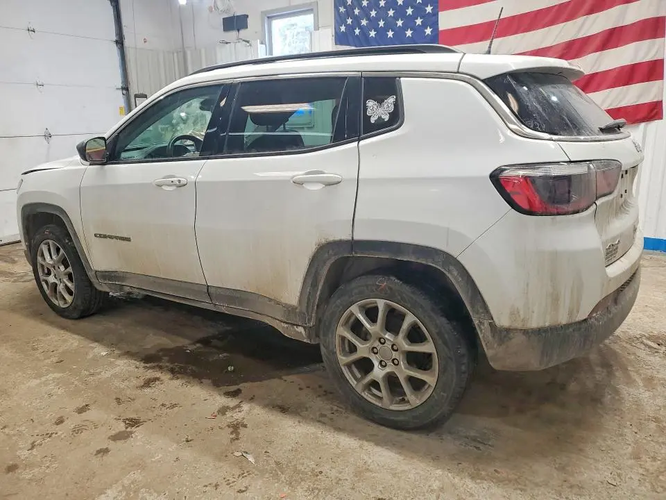 2022 JEEP COMPASS LATITUDE LUX  