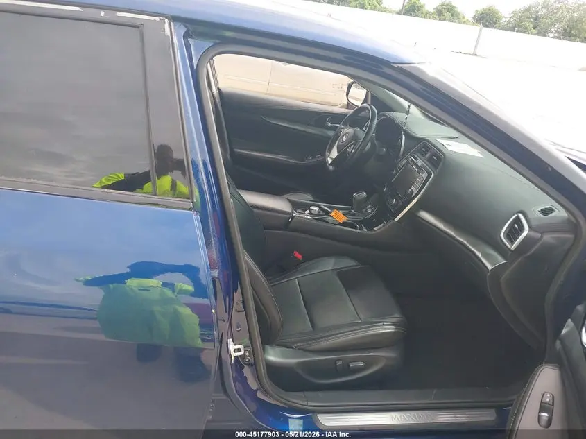 2021 NISSAN MAXIMA SV XTRONIC CVT