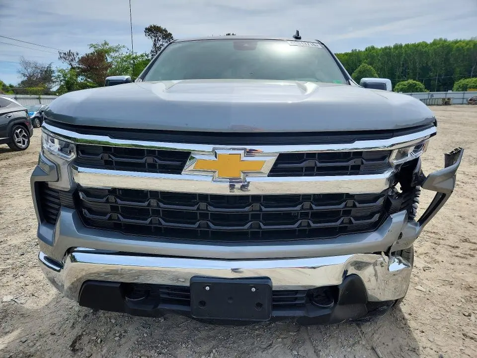 2026 CHEVROLET SILVERADO K1500 LT  