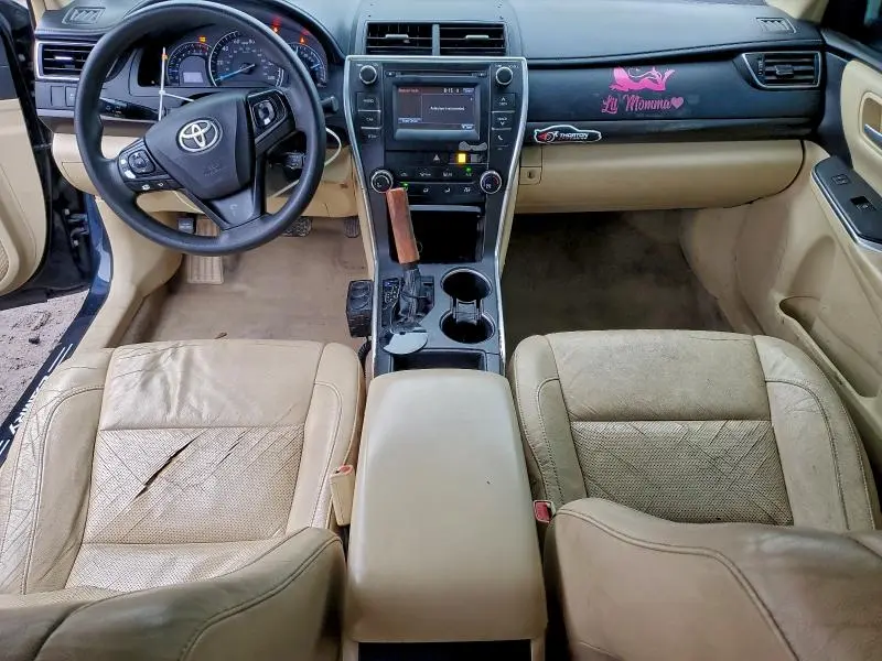 2015 TOYOTA CAMRY LE  