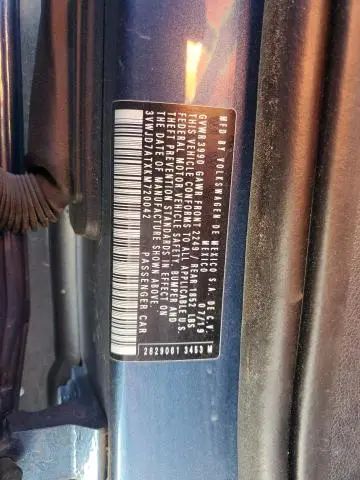 2019 VOLKSWAGEN BEETLE SE  