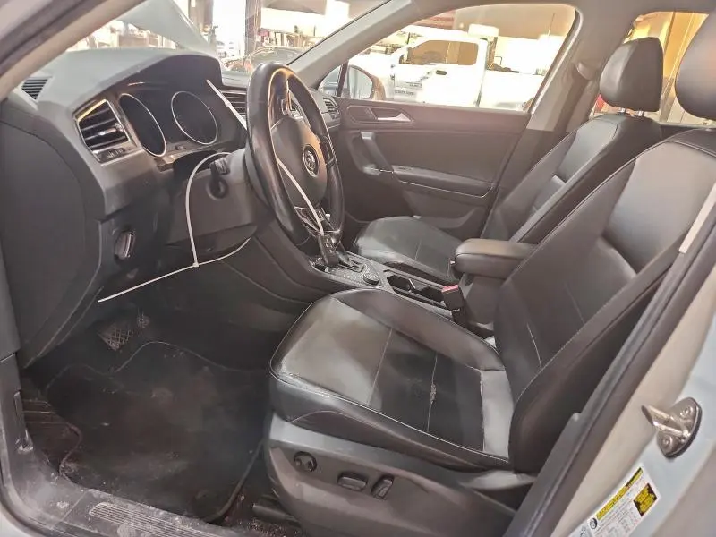 2018 VOLKSWAGEN TIGUAN SE  