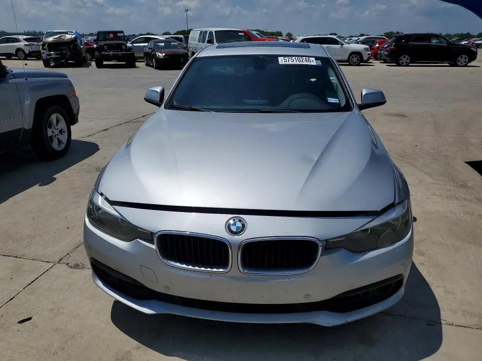 2017 BMW 320 I  