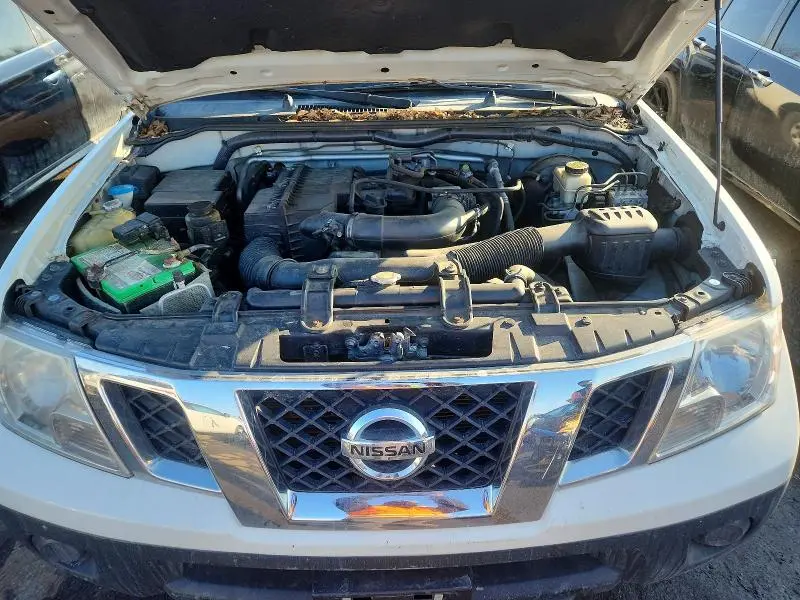 2017 NISSAN FRONTIER S  