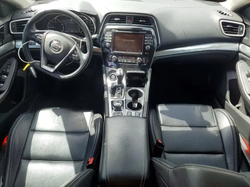 2021 NISSAN MAXIMA SV  