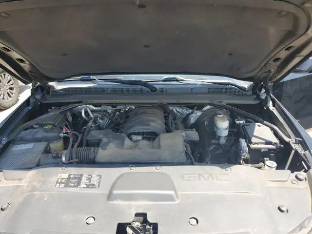 2016 GMC YUKON SLE  