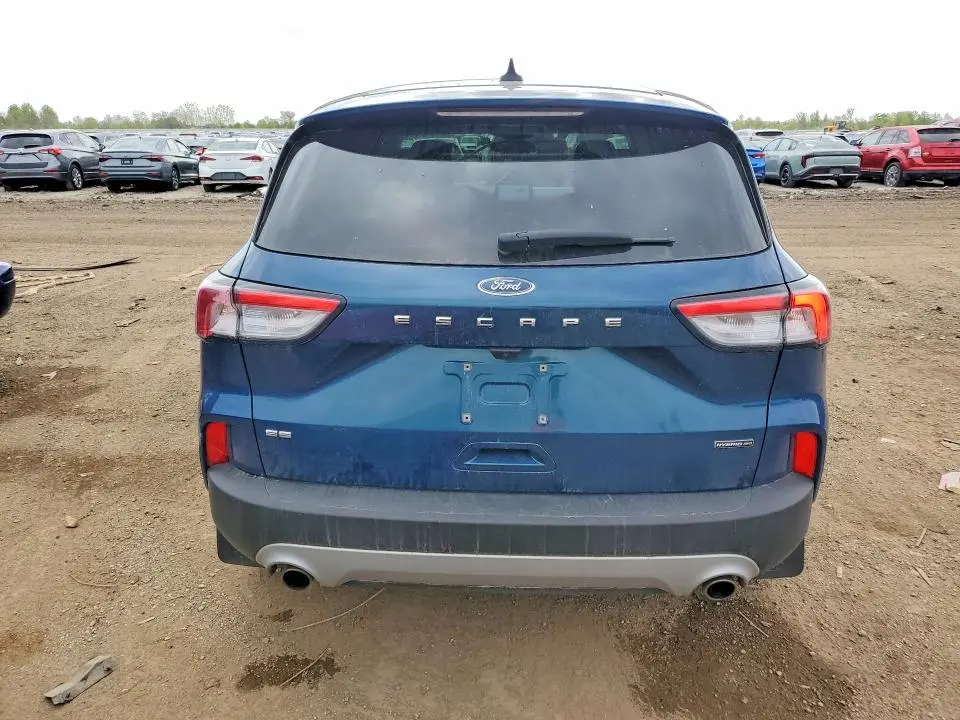 2020 FORD ESCAPE SE SPORT  