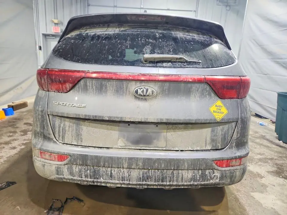 2017 KIA SPORTAGE LX  