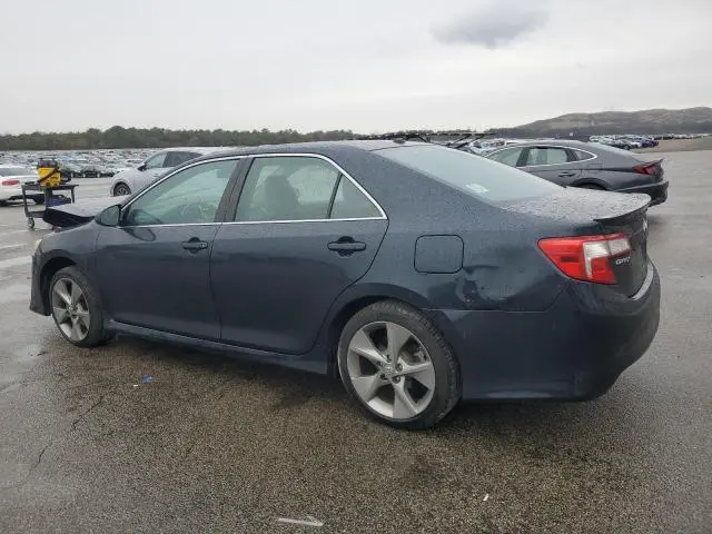 2012 TOYOTA CAMRY SE  