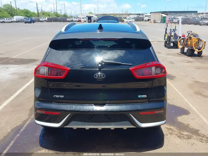 2018 KIA NIRO LX