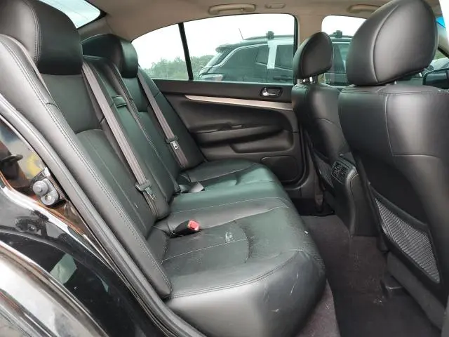 2013 INFINITI G37   