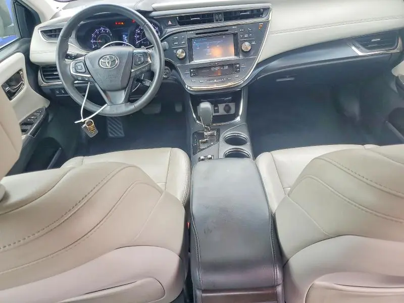 2017 TOYOTA AVALON XLE PLUS  
