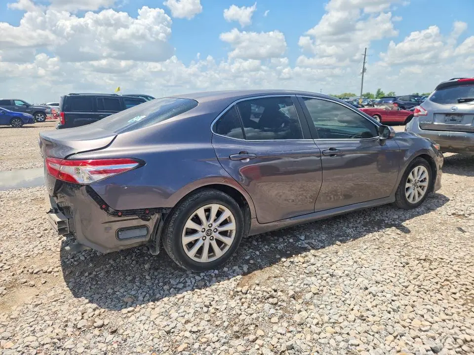 2018 TOYOTA CAMRY LE  
