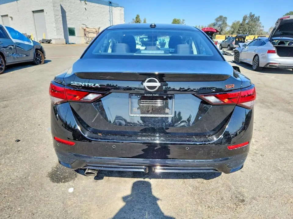 2025 NISSAN SENTRA SR  