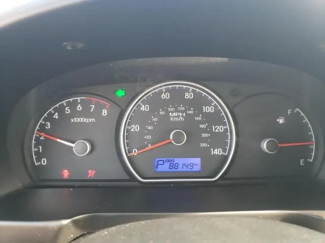 2010 HYUNDAI ELANTRA BLUE  