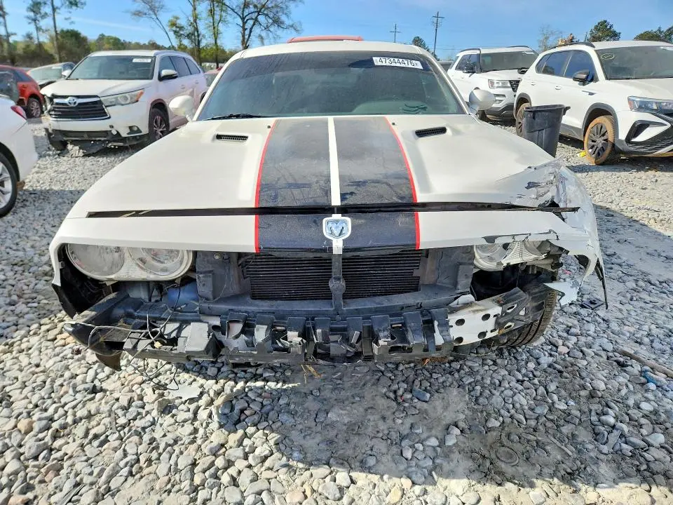 2010 DODGE CHALLENGER SE  