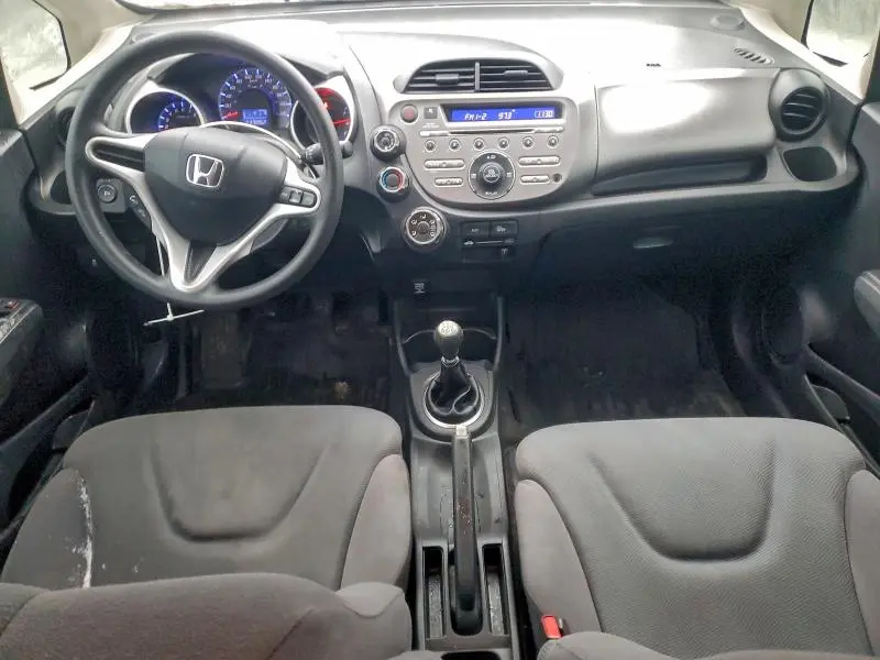 2013 HONDA FIT LX  