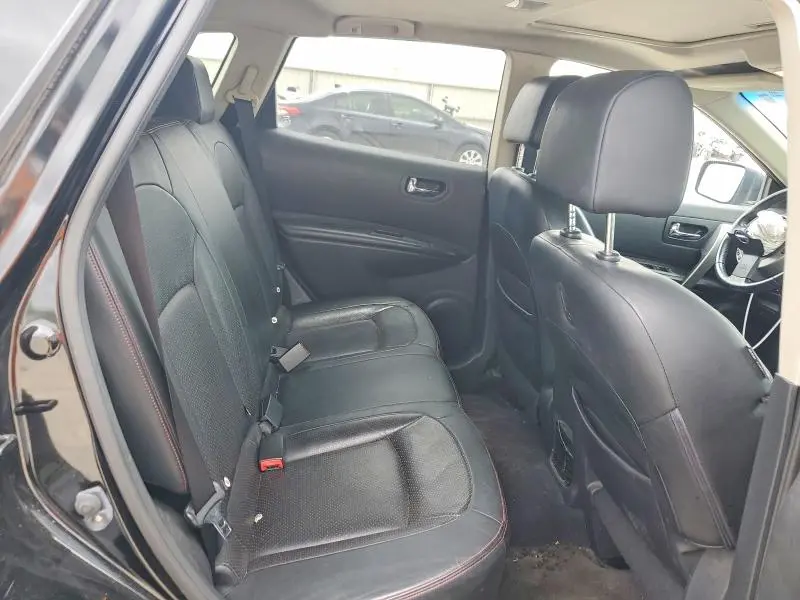 2012 NISSAN ROGUE S  