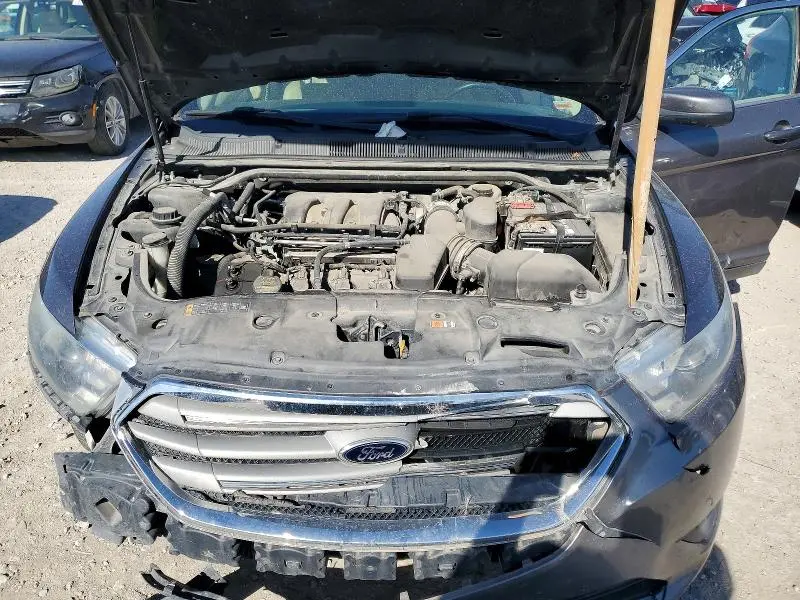 2013 FORD TAURUS SEL  