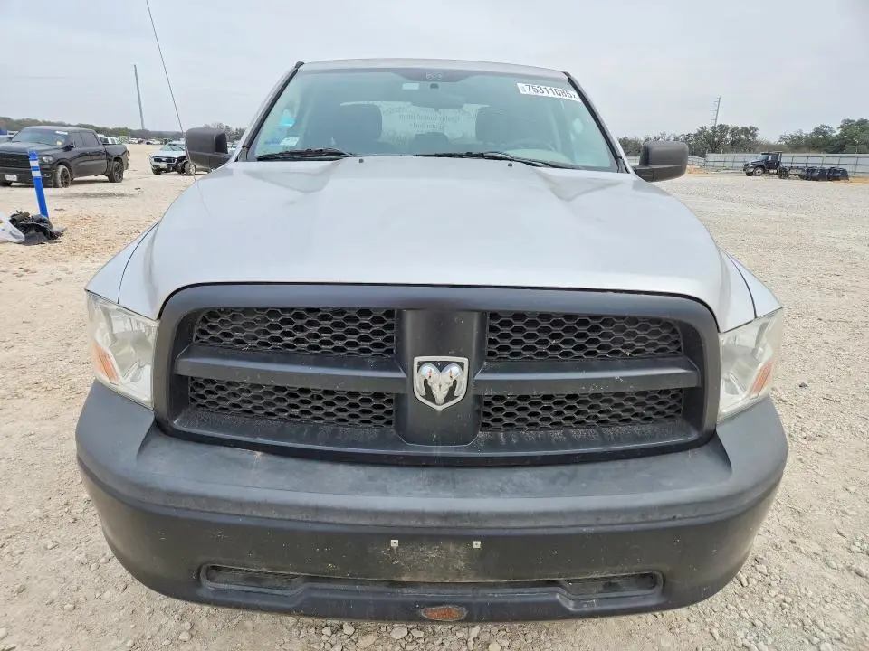 2012 DODGE RAM 1500 ST  