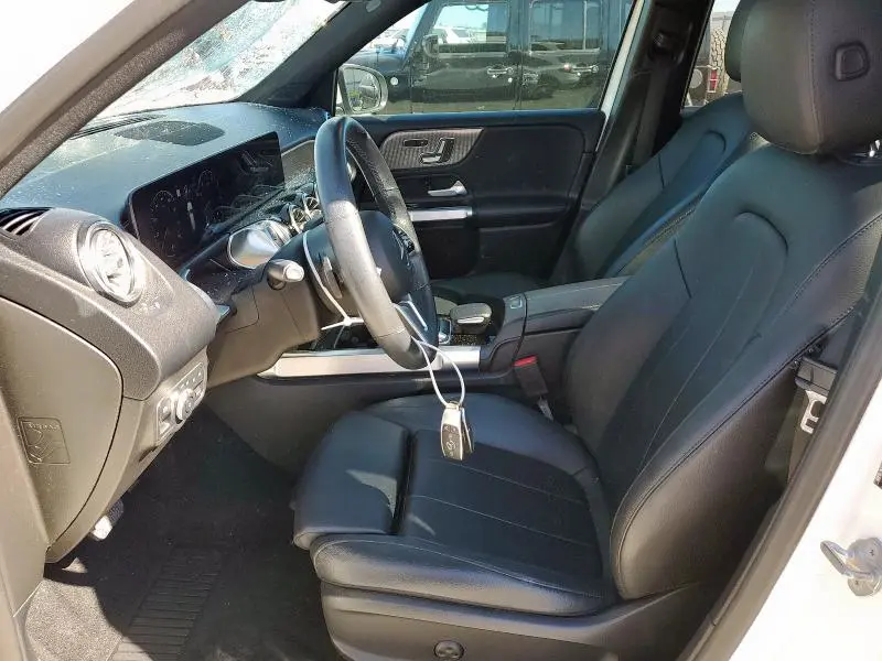 2020 MERCEDES-BENZ GLB 250  