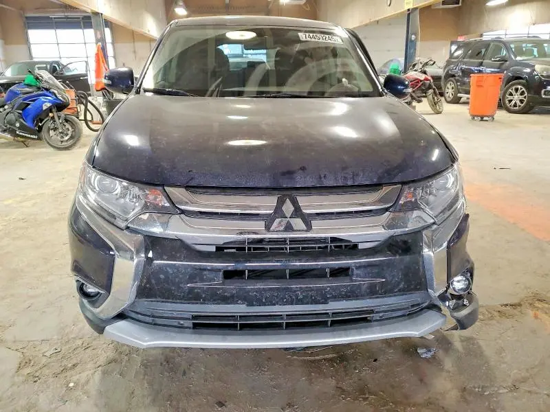 2018 MITSUBISHI OUTLANDER SE  