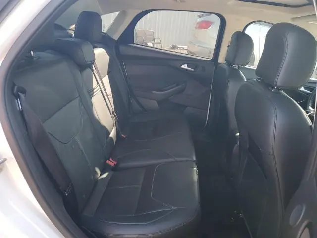 2015 FORD FOCUS TITANIUM  