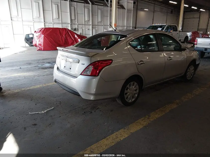 2019 NISSAN VERSA 1.6 SV