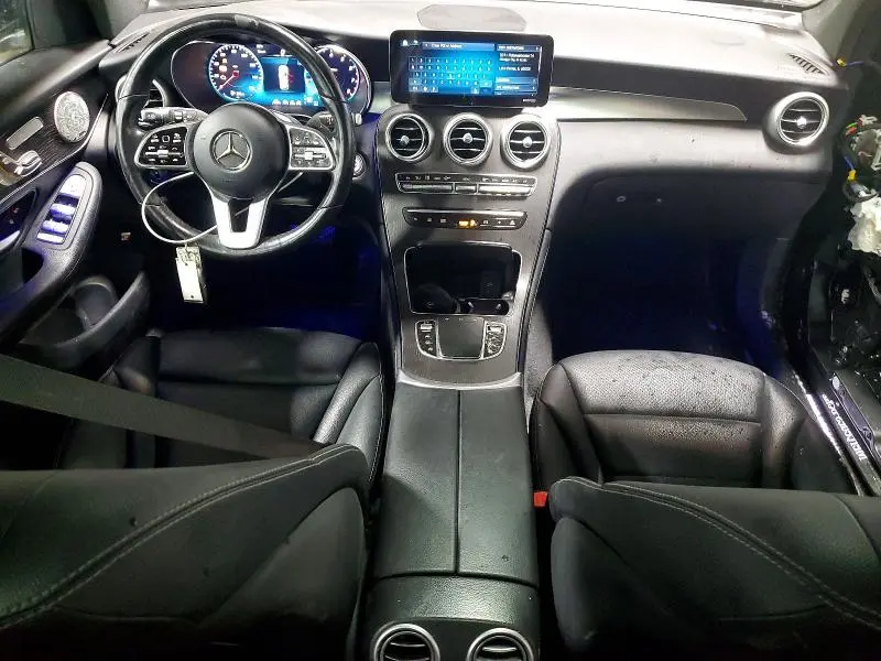 2021 MERCEDES-BENZ GLC 300 4MATIC  