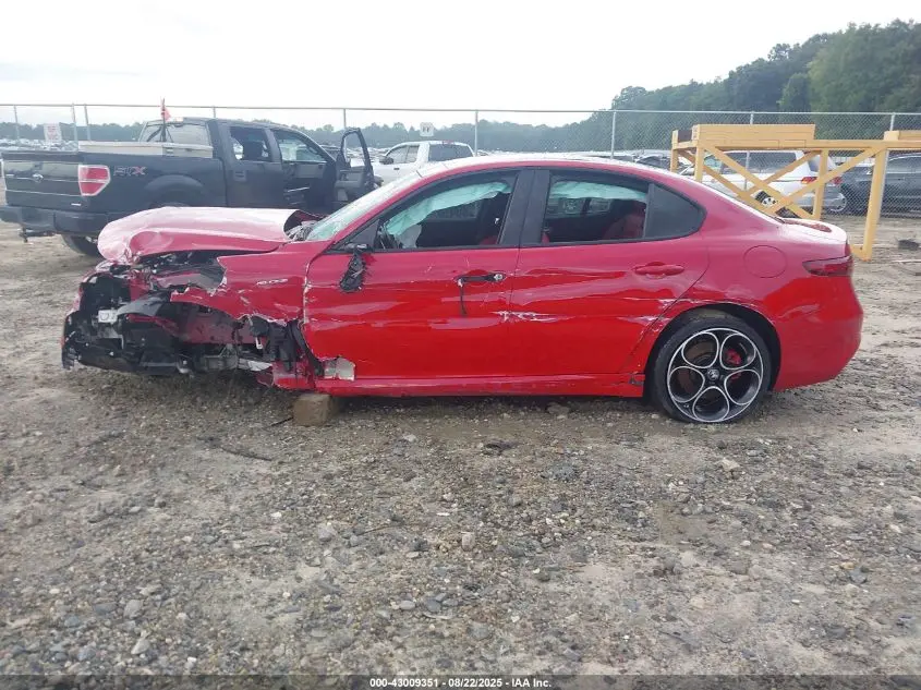 2022 ALFA ROMEO GIULIA VELOCE TI RWD