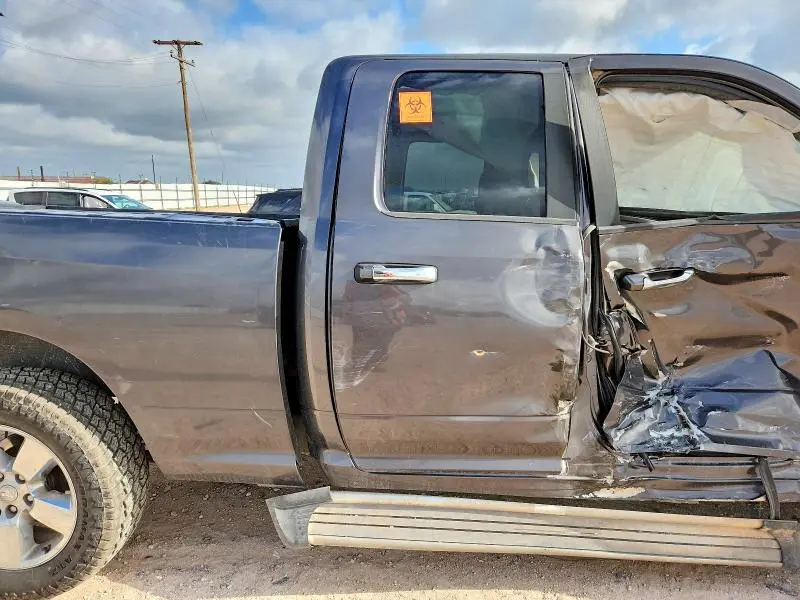 2014 RAM 1500 SLT  