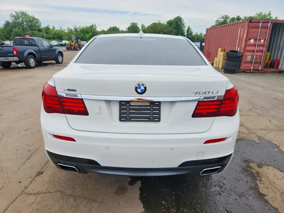 2014 BMW 750 LXI  