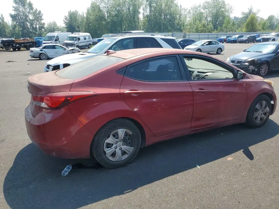 2016 HYUNDAI ELANTRA SE  