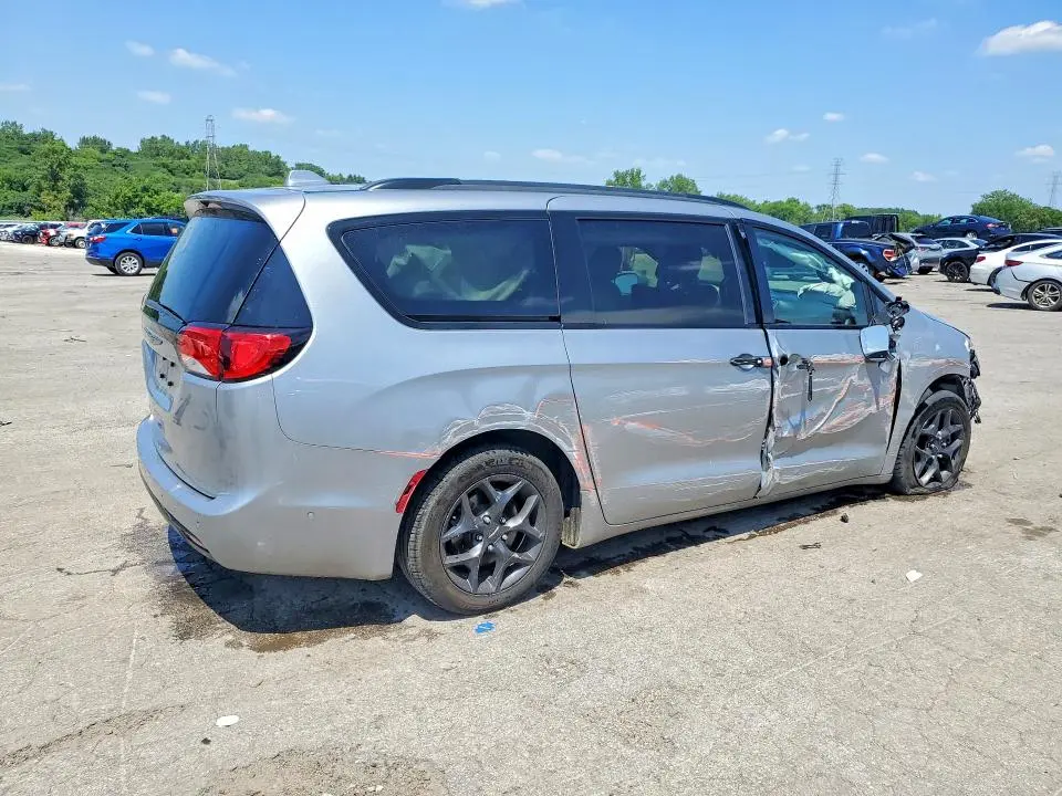 2020 CHRYSLER PACIFICA TOURING L PLUS  